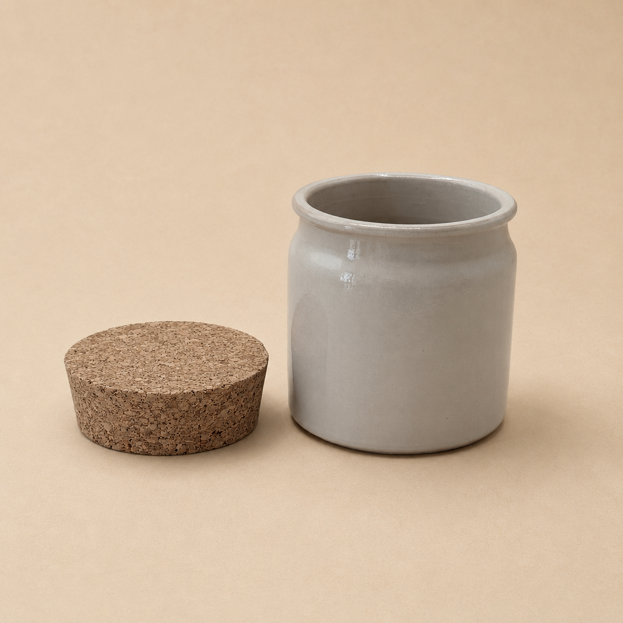 Stoneware Pot and Cork Lid 160ml