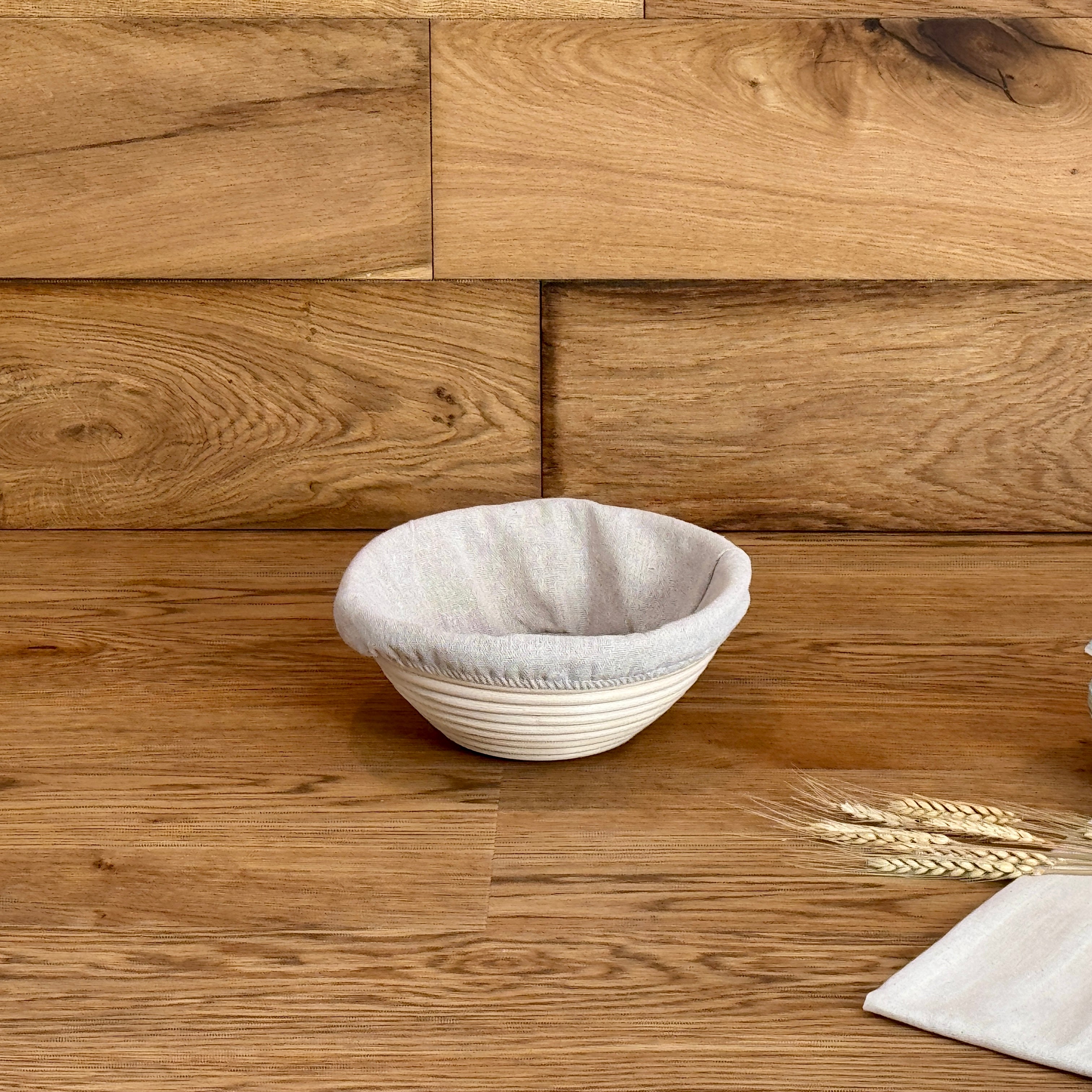Bamboo Banneton Proofing Basket Round With Linen Liner– 20cm - Sourdough Supply Co.
